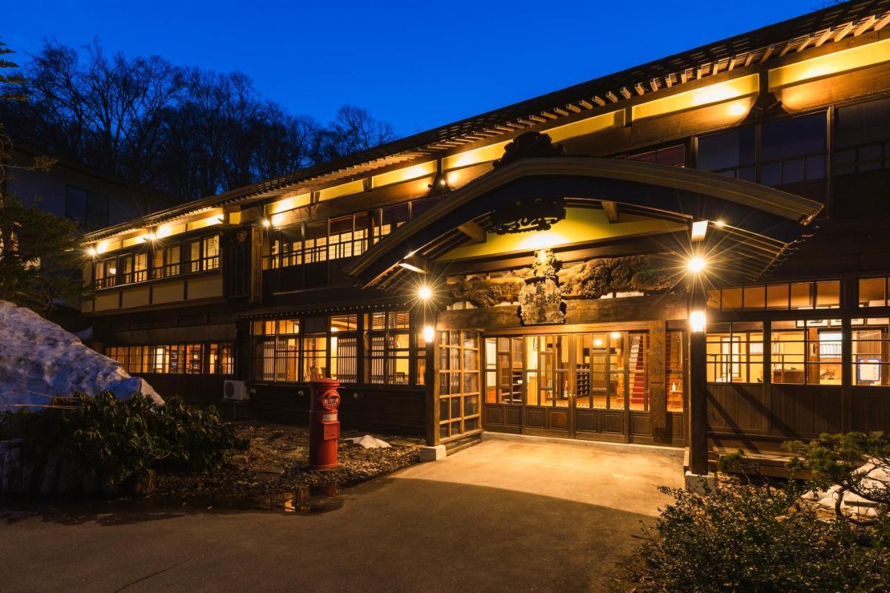 Tsuta Onsen Ryokan Towada Exterior photo
